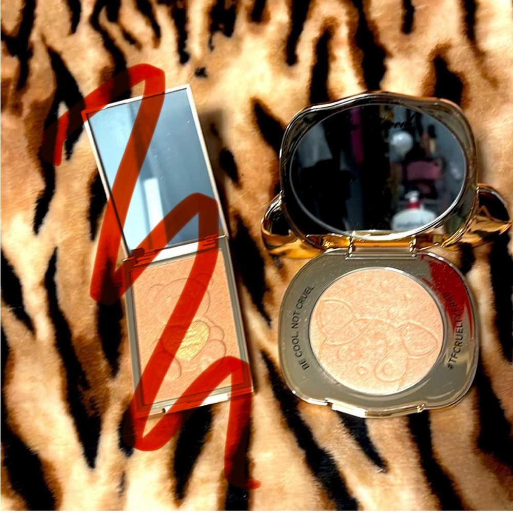 🎀 Too Faced Highlighter Palette 🎀